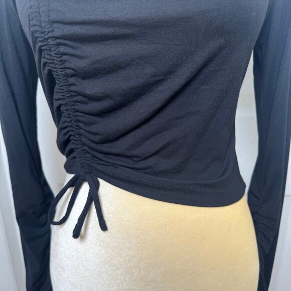 House of Harlow 1960 Black Long Sleeve Asymmetrical Rouched Crop Top - Small - Picture 4 of 10